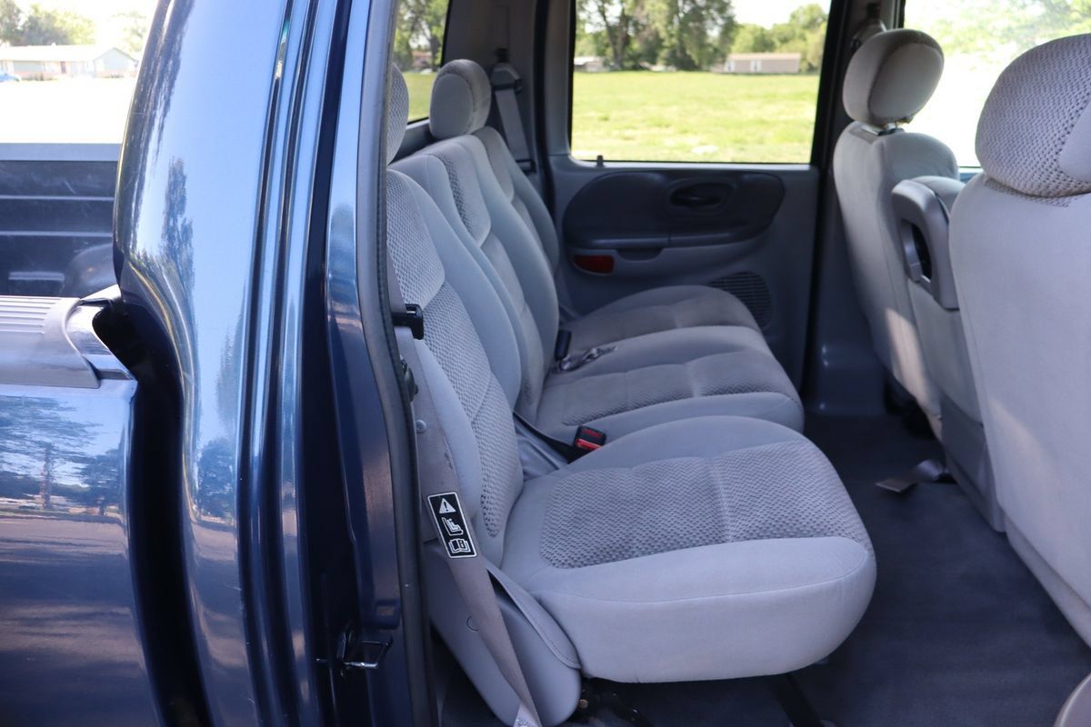 Used 2002 Ford F150 XLT AWD/4WD image 21
