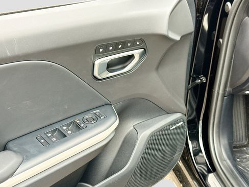 New 2026 Kia K4 GT-Line FWD image 8