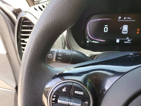 Certified 2023 Kia Soul S FWD image 24