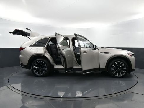 Certified 2024 MAZDA CX-90 Plug-In Hybrid w/ Premium Pkg image 43