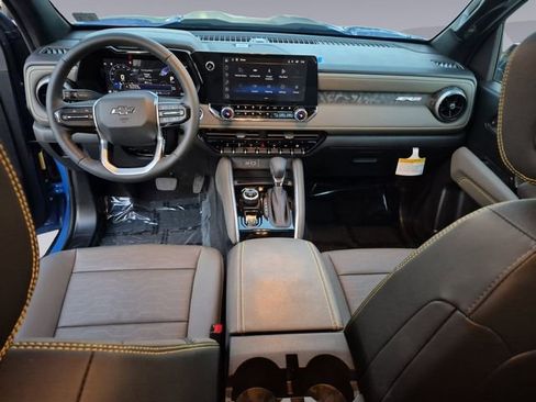 Used 2026 Chevrolet Colorado ZR2 w/ Technology Package image 12