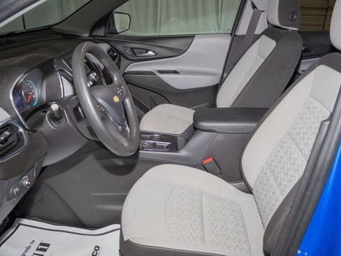 Used 2024 Chevrolet Equinox LS w/ LS Convenience Package image 11