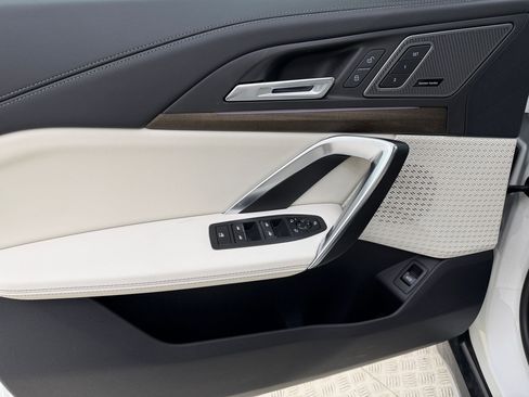 New 2026 BMW X1 xDrive28i w/ Technology Package image 14