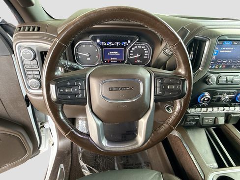 Used 2022 GMC Sierra 2500 Denali w/ Denali Ultimate Package image 13