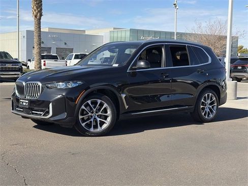 Used 2024 BMW X5 xDrive40i image 2