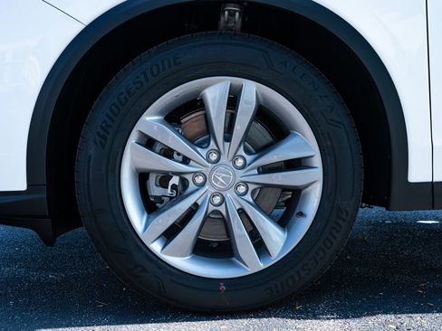 New 2026 Acura MDX SH-AWD image 6