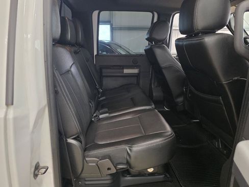 Used 2015 Ford F250 Lariat w/ Lariat Ultimate Package AWD/4WD image 23