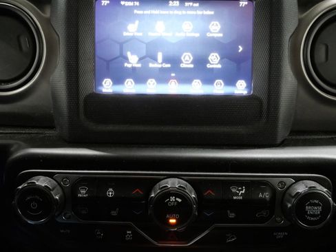 Used 2020 Jeep Wrangler Unlimited Sport S image 20