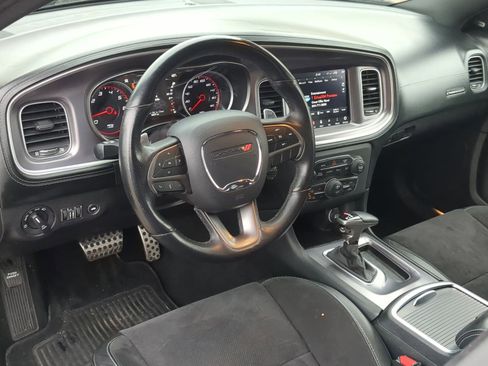 Used 2019 Dodge Charger Scat Pack w/ Plus Group image 11