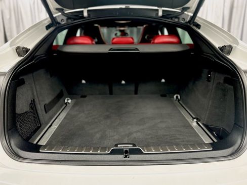 Used 2016 BMW X6 M image 46