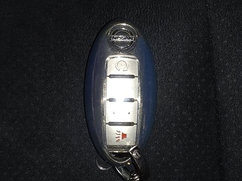 Used 2018 Nissan Murano SV image 32