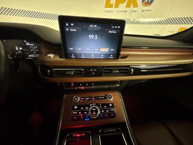 Used 2020 Lincoln Aviator Reserve w/ Equipment Group 202A AWD/4WD image 25