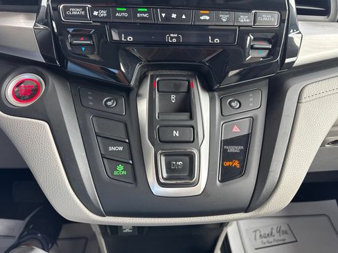 Used 2019 Honda Odyssey EX-L image 32