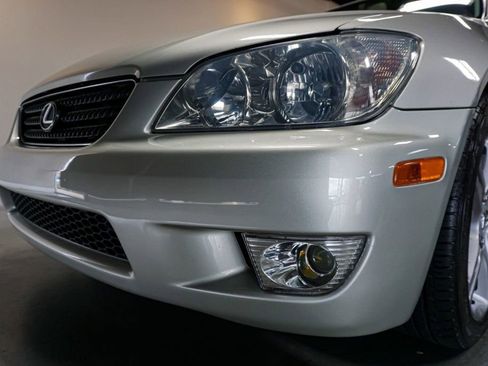 Used 2002 Lexus IS 300 image 86