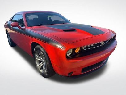 Used 2019 Dodge Challenger SXT