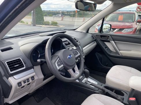 Used 2018 Subaru Forester 2.5i Premium AWD/4WD image 11