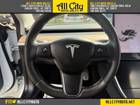 Used 2020 Tesla Model 3 Long Range image 23