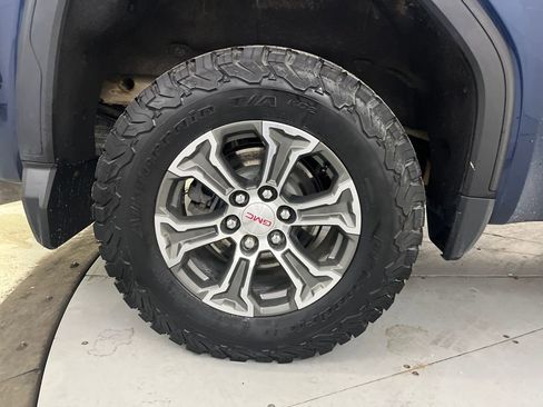 Used 2021 GMC Sierra 1500 SLT w/ SLT Convenience Package image 15