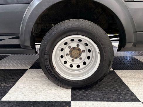 Used 2020 Ford Transit 350 XL image 11