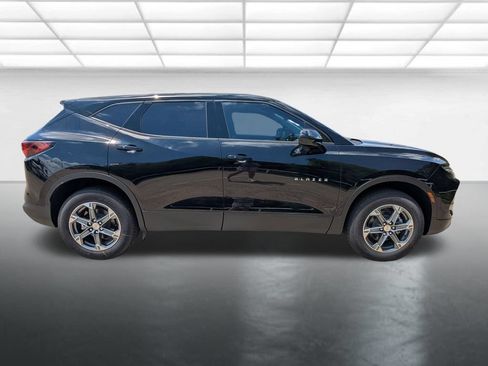 New 2026 Chevrolet Blazer LT w/ LPO, Floor Liner Package FWD image 28
