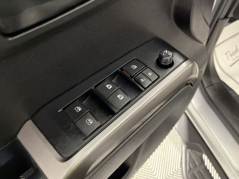 Used 2023 Toyota Tacoma SR5 image 34