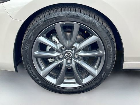 Used 2024 MAZDA MAZDA3 s FWD image 31