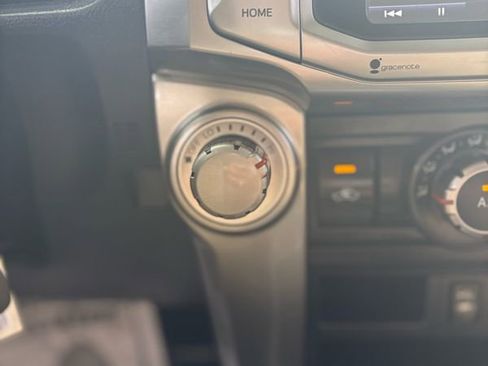 Used 2015 Toyota 4Runner SR5 Premium AWD/4WD image 26