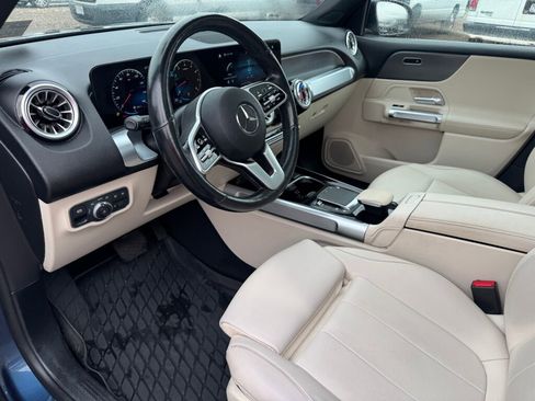 Certified 2022 Mercedes-Benz GLB 250 4MATIC image 9