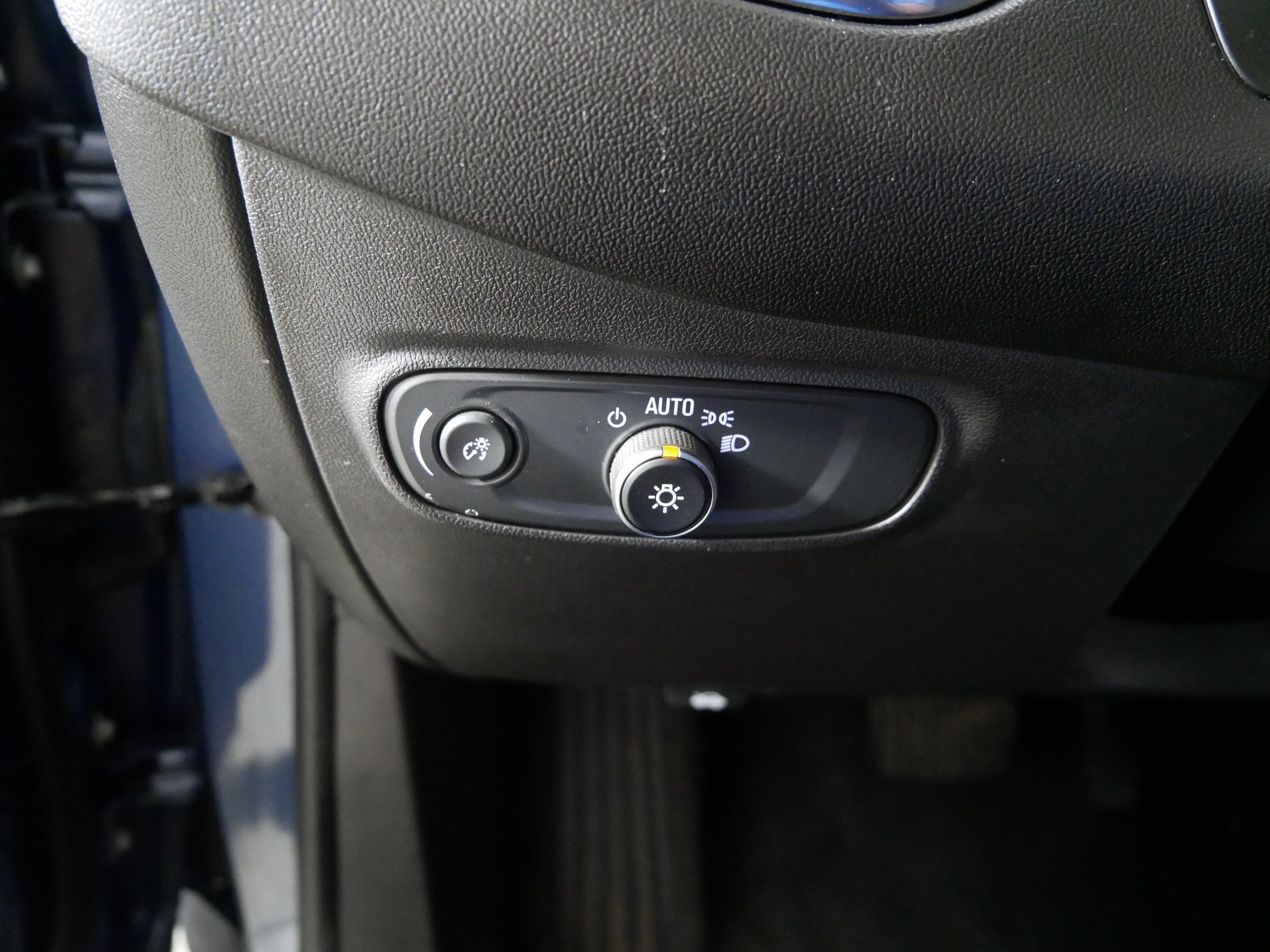 Used 2024 Chevrolet Equinox LT AWD/4WD image 26
