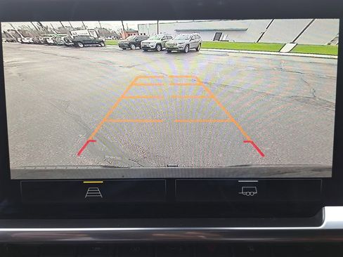 Used 2023 Chevrolet Silverado 1500 RST w/ Z71 Off-Road Package image 23