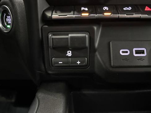 Used 2021 Chevrolet Silverado 1500 LT Trail Boss w/ Convenience Package II image 26