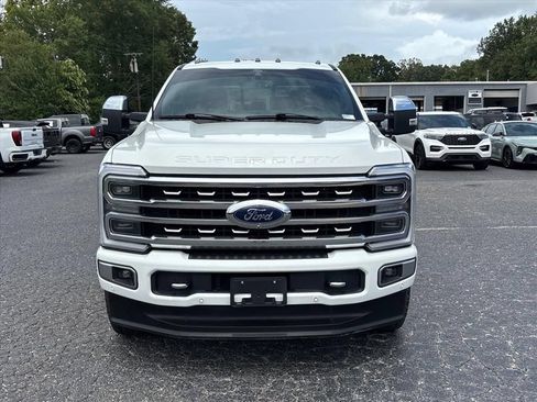 Used 2024 Ford F250 Platinum w/ FX4 Off-Road Package AWD/4WD image 2