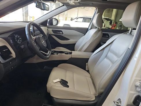 Used 2023 Nissan Rogue SL AWD/4WD image 7