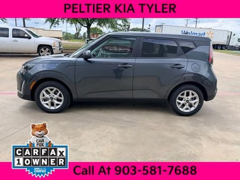 Certified 2025 Kia Soul LX FWD image 6