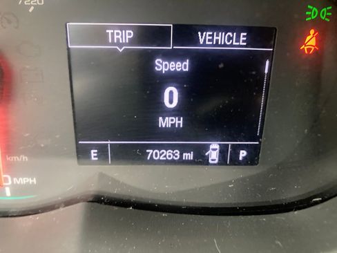 Used 2019 Chevrolet Trax LT w/ LT Convenience Package image 20