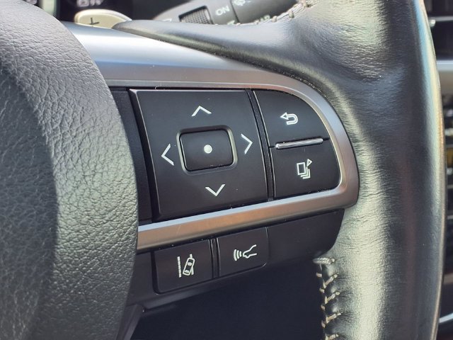 Used 2018 Lexus LX 570 4WD w/ Luxury Package image 18