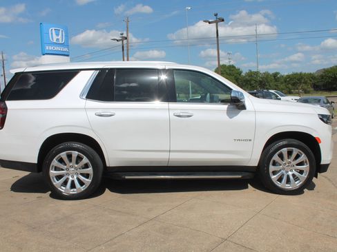 Used 2024 Chevrolet Tahoe Premier RWD image 4