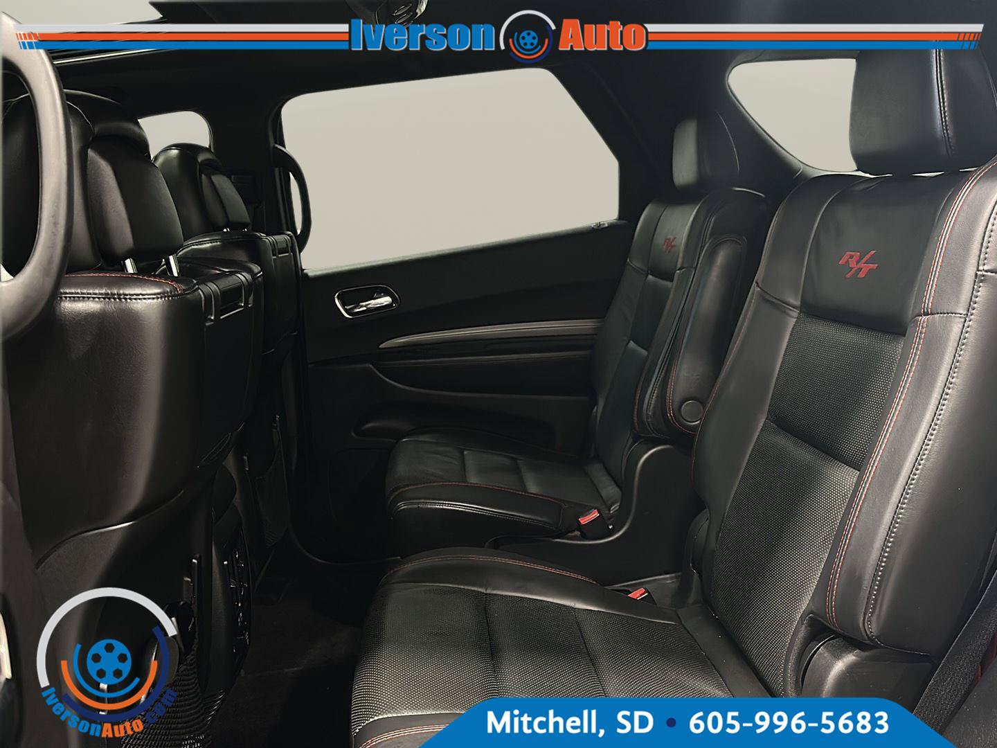 Used 2018 Dodge Durango R/T w/ Blacktop Package AWD/4WD image 25