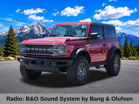 Certified 2025 Ford Bronco Badlands AWD/4WD image 7