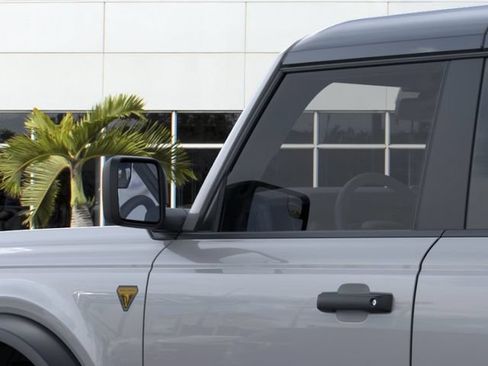 New 2026 Ford Bronco Badlands w/ Black Appearance Package AWD/4WD image 22