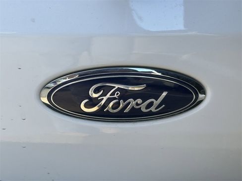 Used 2023 Ford Bronco Wildtrak image 12