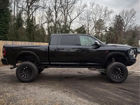 Used 2020 RAM 2500 Laramie AWD/4WD image 15