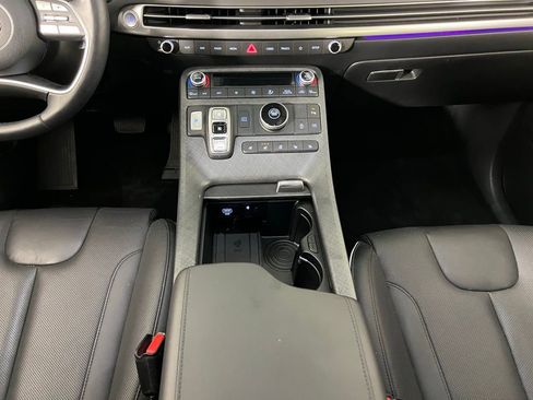 Used 2024 Hyundai Palisade Limited image 17