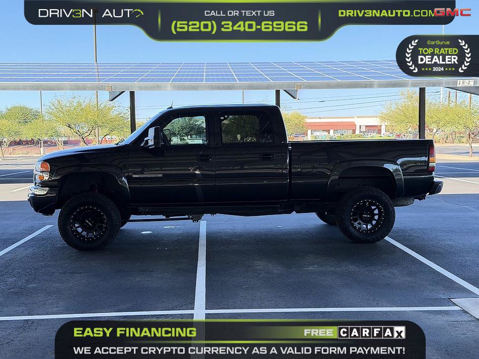 Used 2004 GMC Sierra 2500 SLT w/ Heavy-Duty Power Package AWD/4WD image 4