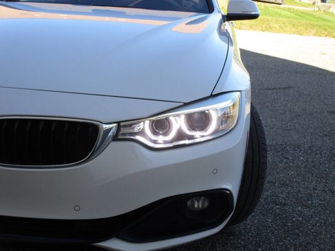 Used 2017 BMW 430i Convertible image 36