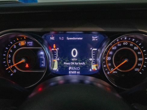 Used 2020 Jeep Wrangler Unlimited Sport AWD/4WD image 15