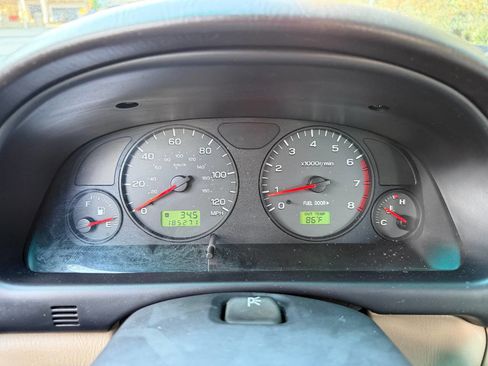 Used 2002 Subaru Forester L AWD/4WD image 25