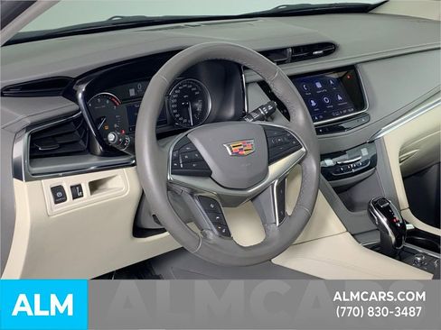Used 2023 Cadillac XT5 Premium Luxury image 7
