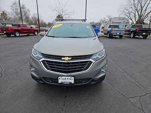 Used 2018 Chevrolet Equinox LT image 8