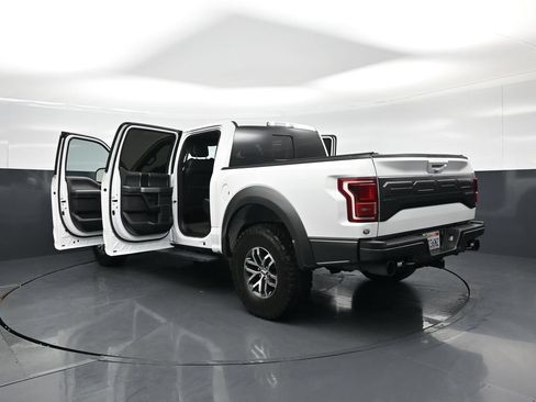 Used 2018 Ford F150 Raptor w/ Equipment Group 802A Luxury AWD/4WD image 33